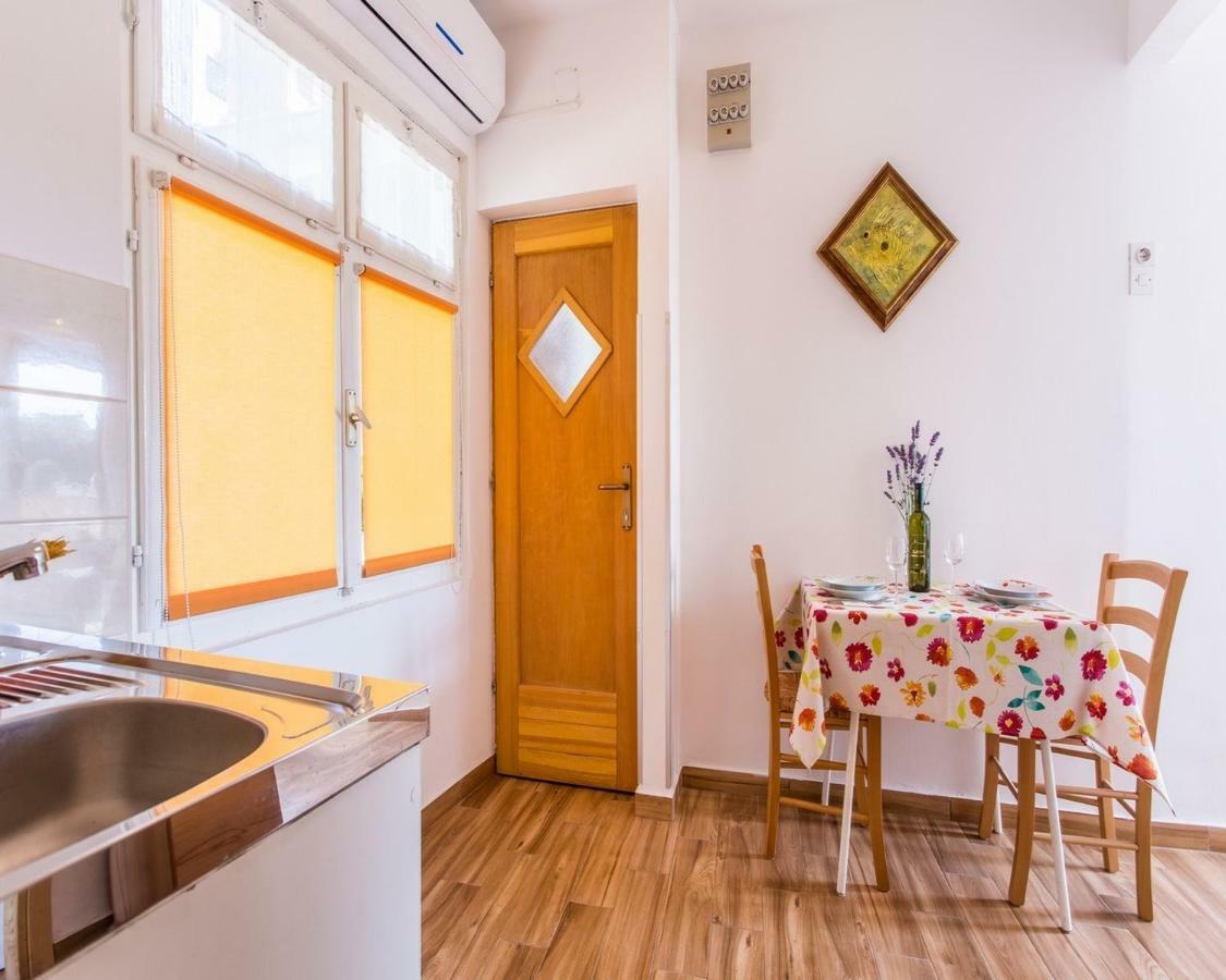 Apartment In Vrbnik/Insel Krk 36873 Exterior photo